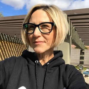 Meet your Posher, Traci